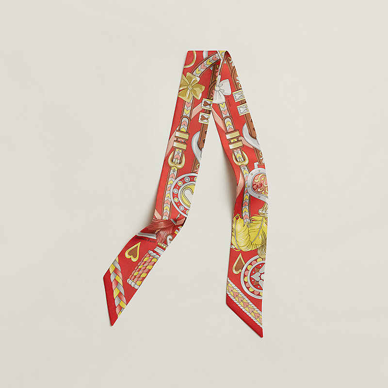 アクセサリー感覚で！【HERMES】Twilly Harnais de Coeur Harnais de Coeur Twilly | Hermès Sweden